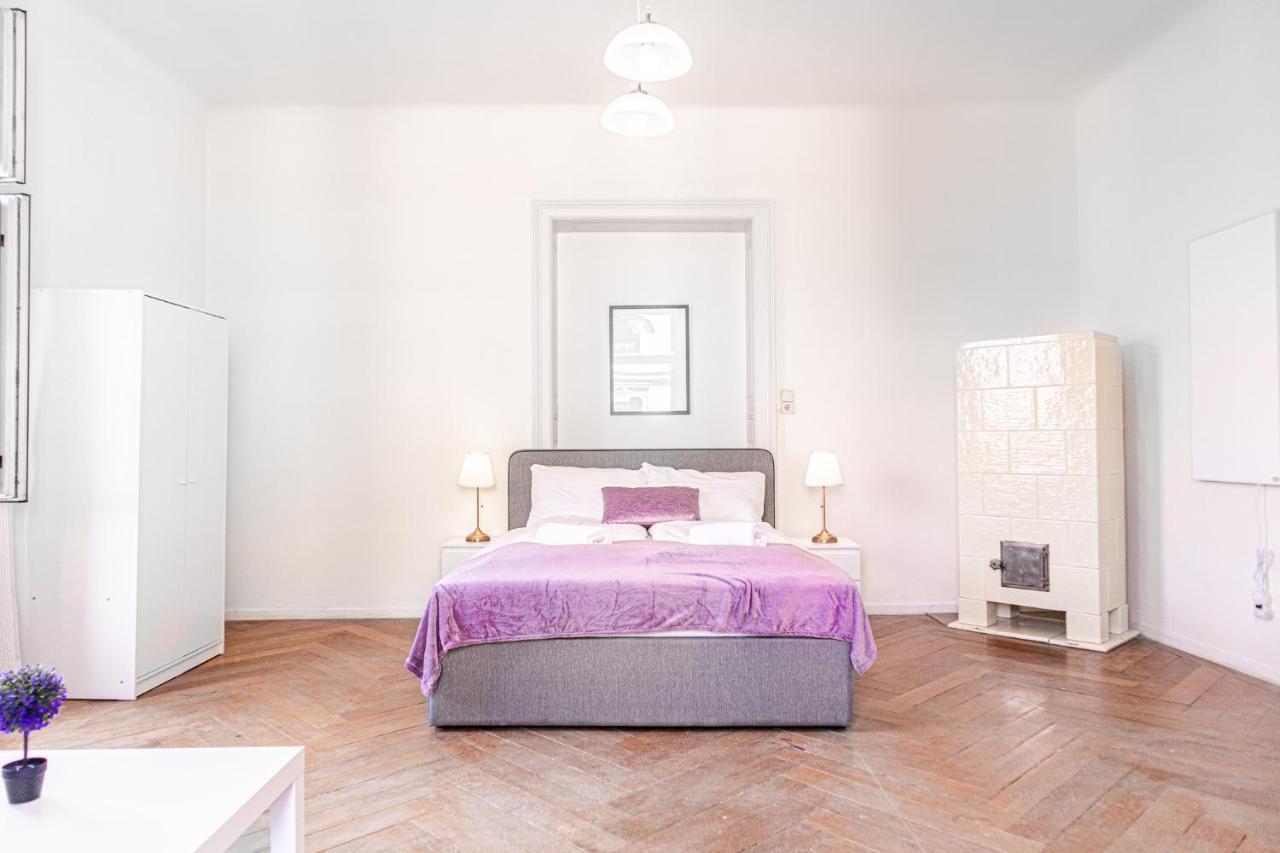 Cozy 2Br Apt. Near Akh Hospital-Ideal For Longstay Wina Bagian luar foto